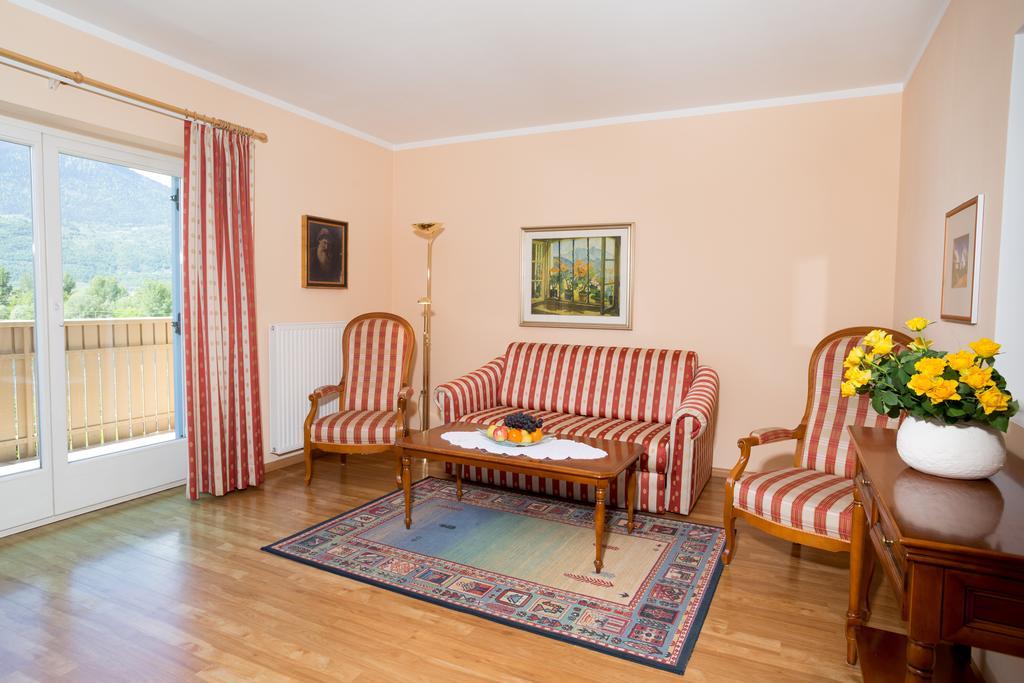 Residence Volkmar Postal / Burgstall Екстер'єр фото