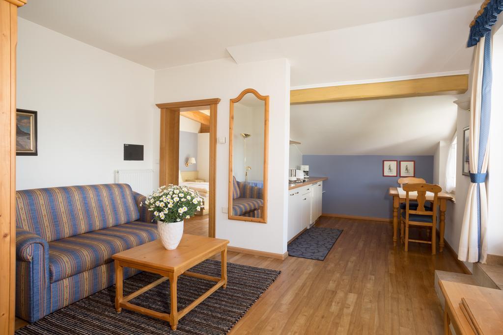 Residence Volkmar Postal / Burgstall Екстер'єр фото